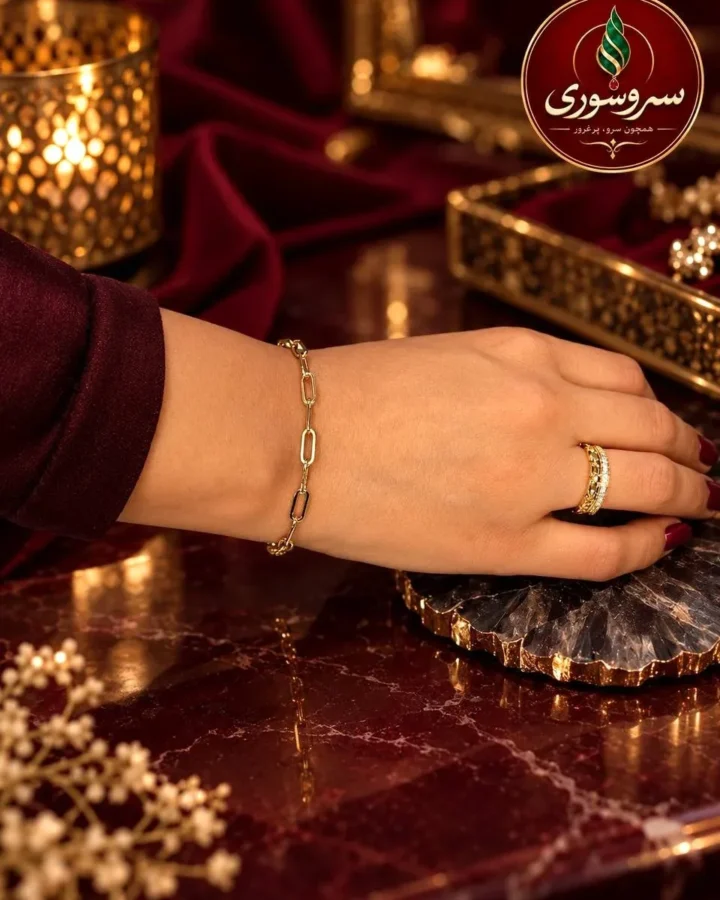 دستبند طلایی طرح هرمس ژوپینگ کد 3003 روی دست
